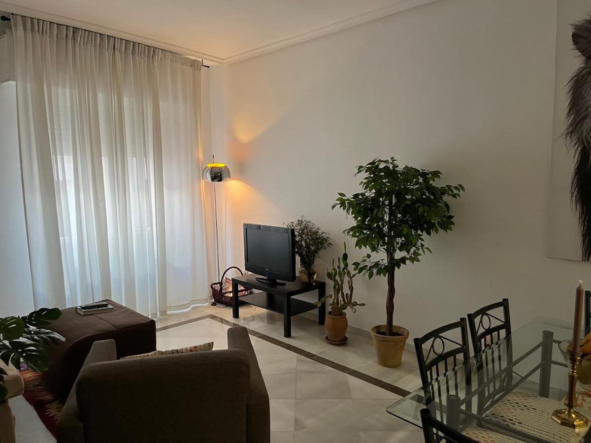 Very Nice Apartament. City Center. Private Parking Seville Exterior photo