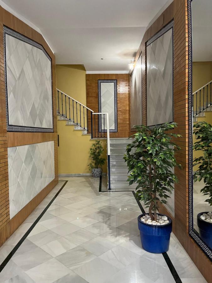 Very Nice Apartament. City Center. Private Parking Seville Exterior photo